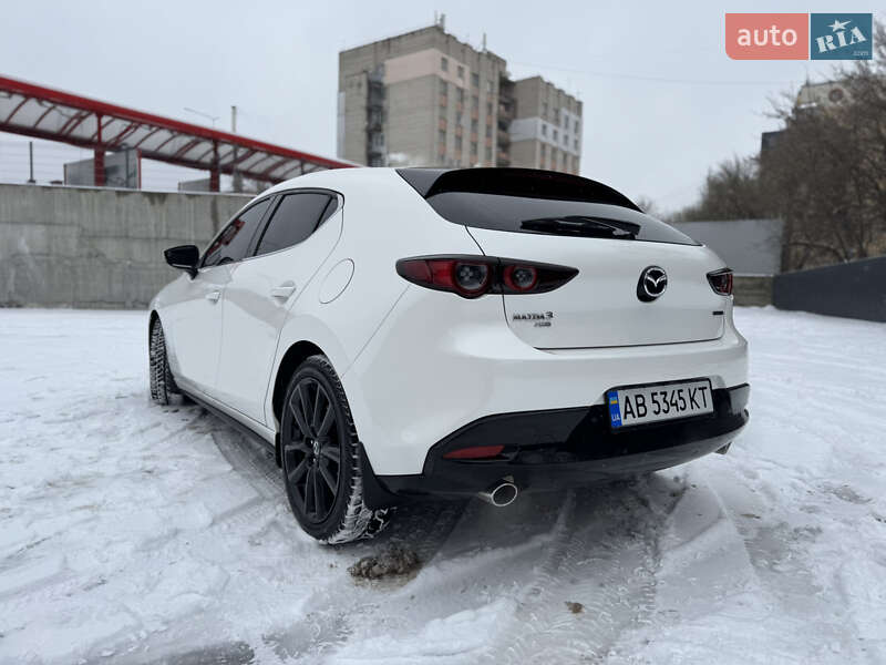 Хэтчбек Mazda 3 2021 в Виннице