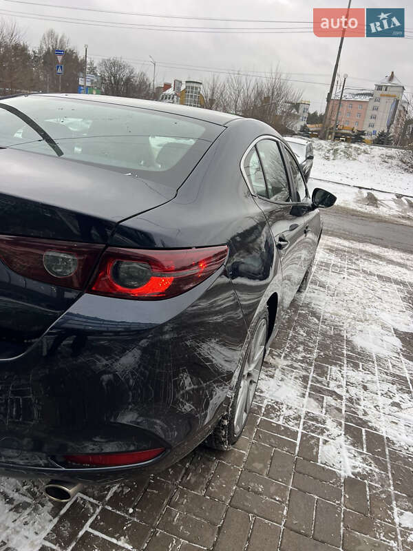 Седан Mazda 3 2020 в Киеве