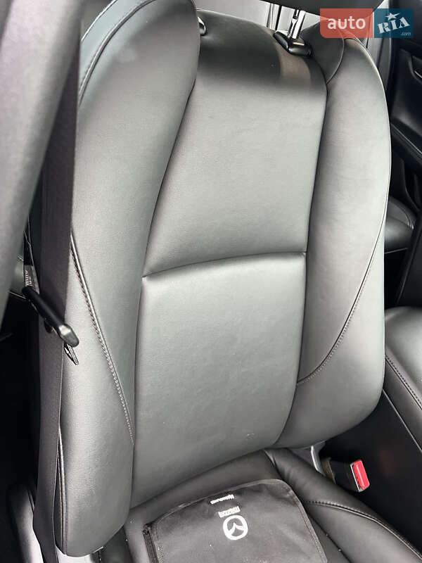 Седан Mazda 3 2020 в Киеве