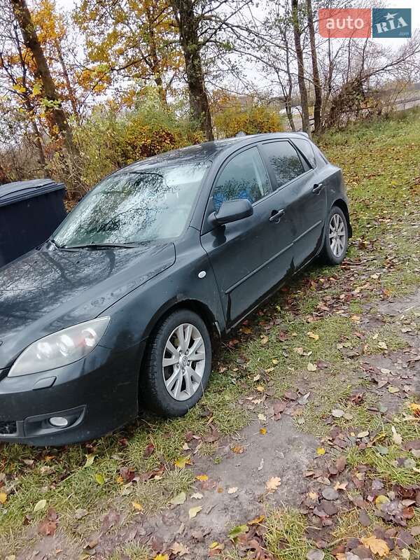Хэтчбек Mazda 3 2006 в Звягеле