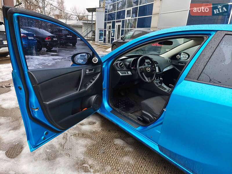 Хетчбек Mazda 3 2011 в Харкові фото 17 Хетчбек Mazda 3 2011 в Харкові