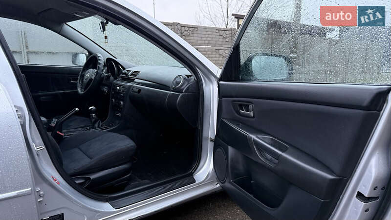 Хетчбек Mazda 3 2005 в Одесі