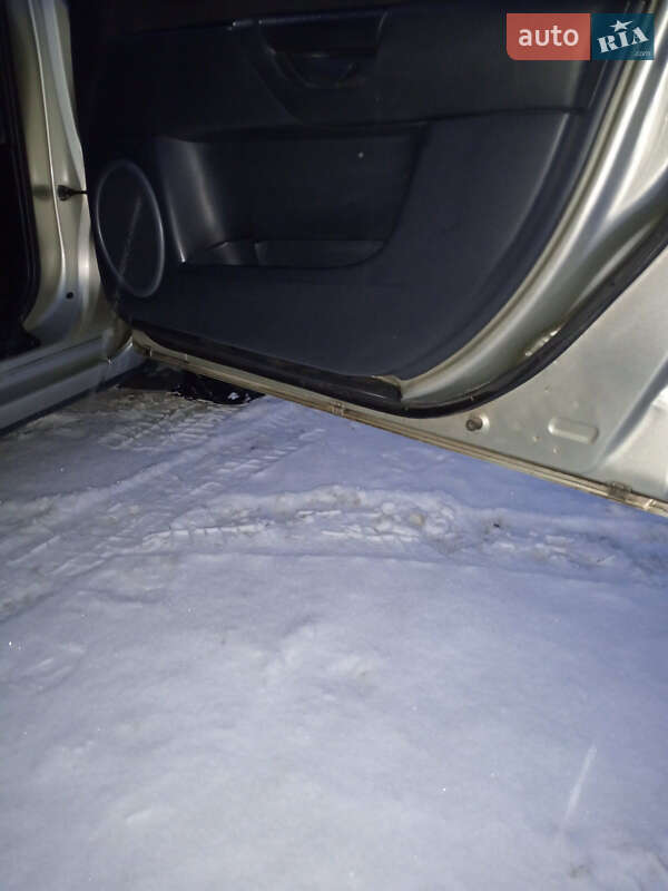 Хэтчбек Mazda 3 2008 в Житомире