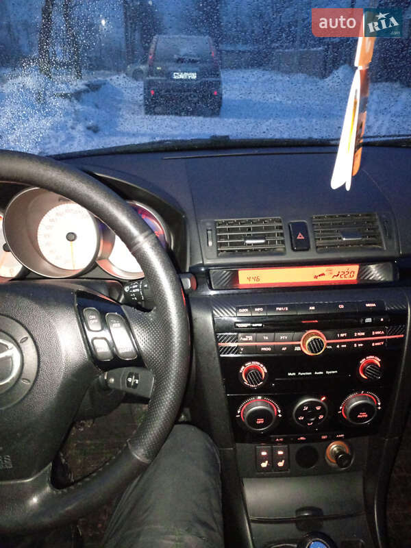 Хэтчбек Mazda 3 2008 в Житомире