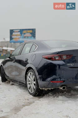 Седан Mazda 3 2021 в Крюковщине