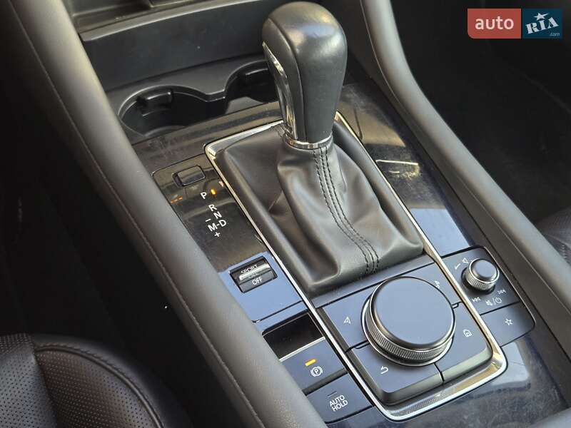 Седан Mazda 3 2019 в Киеве фото 30 Седан Mazda 3 2019 в Киеве