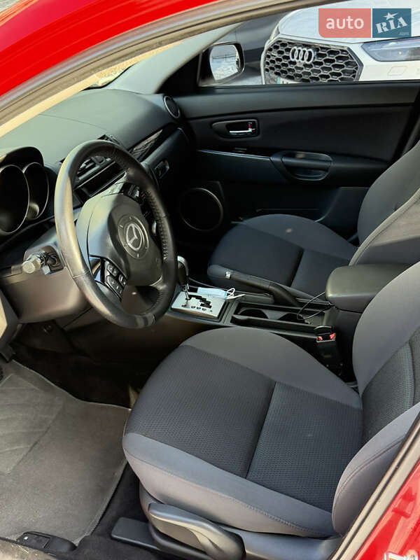 Хэтчбек Mazda 3 2009 в Киеве