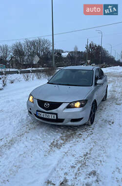 Седан Mazda 3 2004 в Дубно
