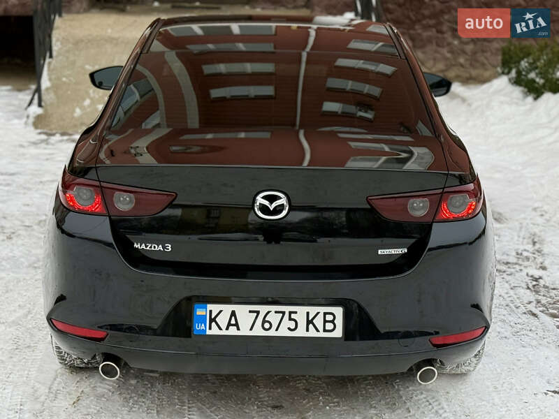 Седан Mazda 3 2020 в Черновцах