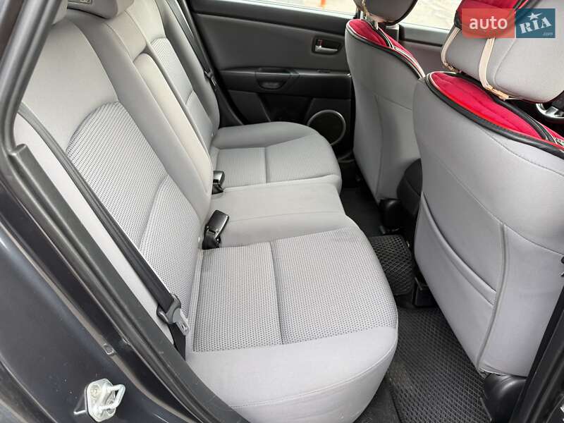 Хэтчбек Mazda 3 2007 в Одессе