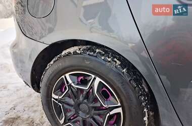 Хэтчбек Mazda 3 2008 в Львове