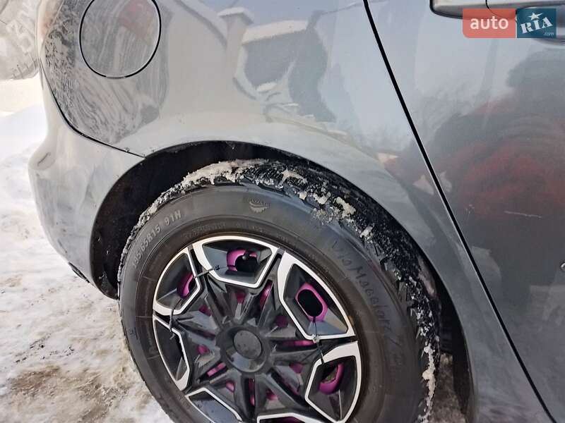 Хетчбек Mazda 3 2008 в Львові фото 15 Хетчбек Mazda 3 2008 в Львові