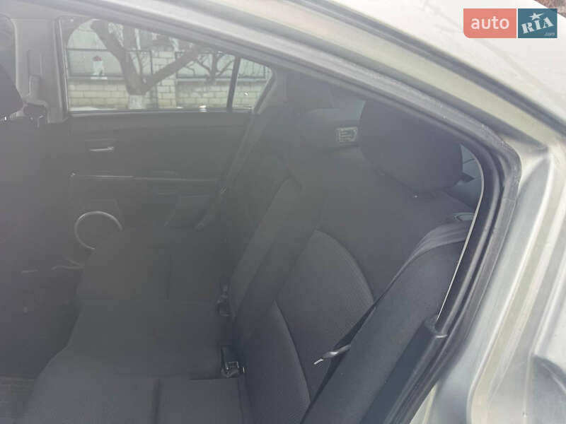 Седан Mazda 3 2006 в Запорожье