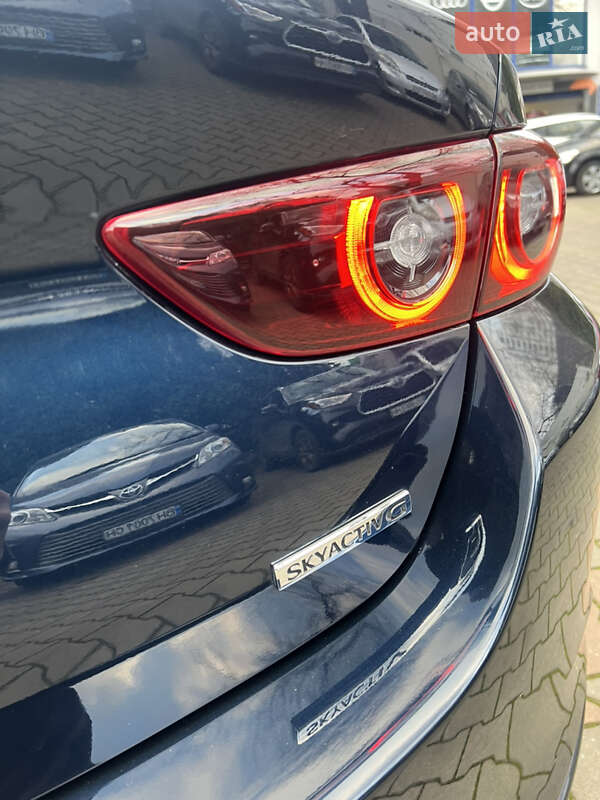 Седан Mazda 3 2022 в Одесі