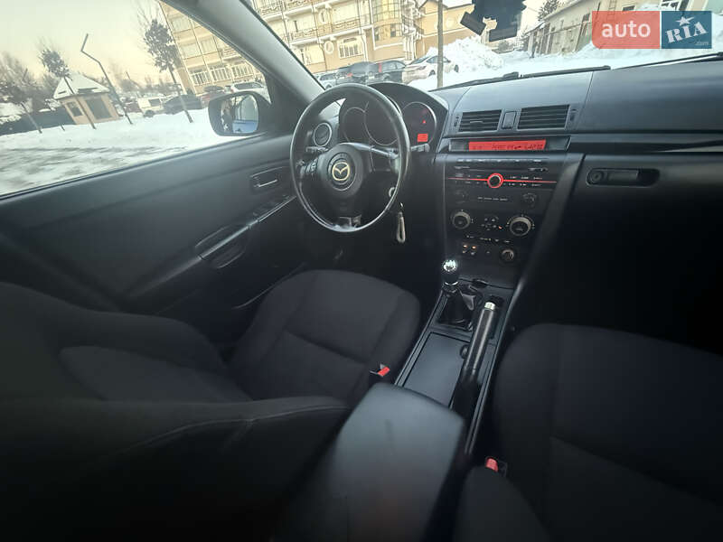 Седан Mazda 3 2006 в Львові