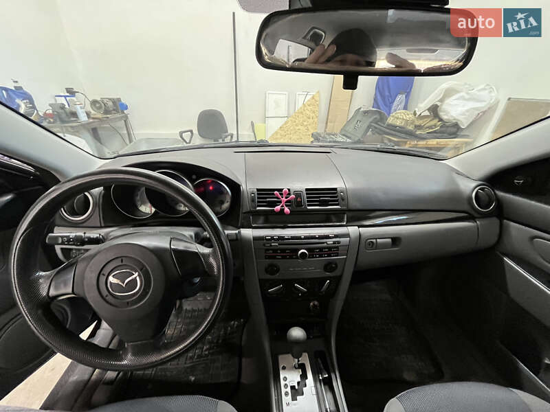 Хэтчбек Mazda 3 2007 в Бердичеве