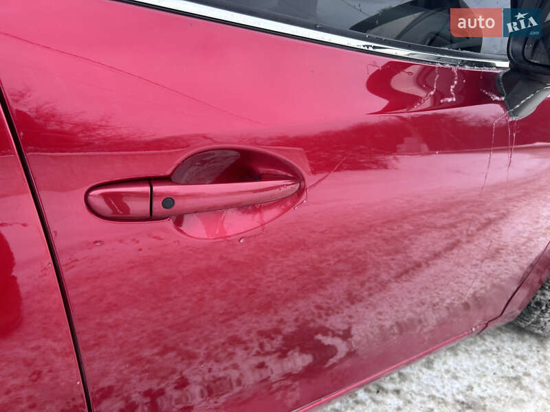 Хэтчбек Mazda 3 2014 в Кагарлыке