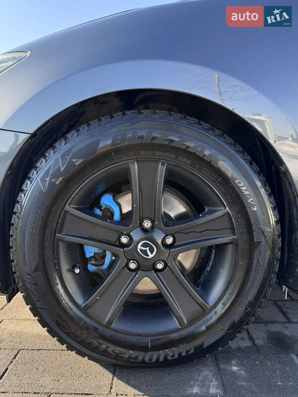 Хэтчбек Mazda 3 2015 в Мукачево