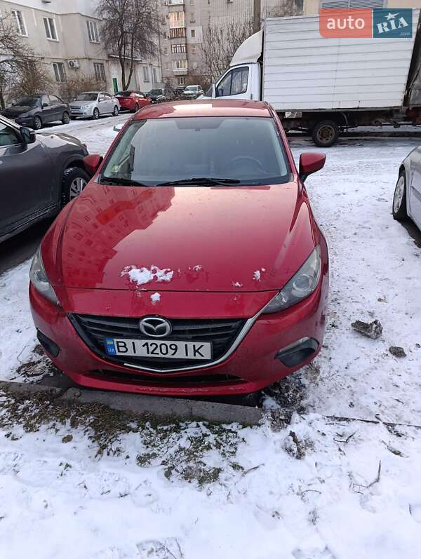 Седан Mazda 3 2014 в Кременчуге