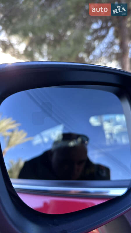 Седан Mazda 3 2015 в Ивано-Франковске