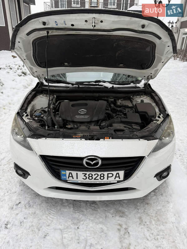 Хэтчбек Mazda 3 2013 в Киеве