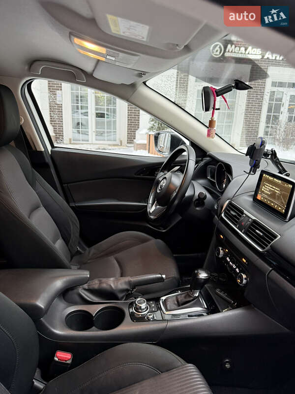 Хэтчбек Mazda 3 2013 в Киеве