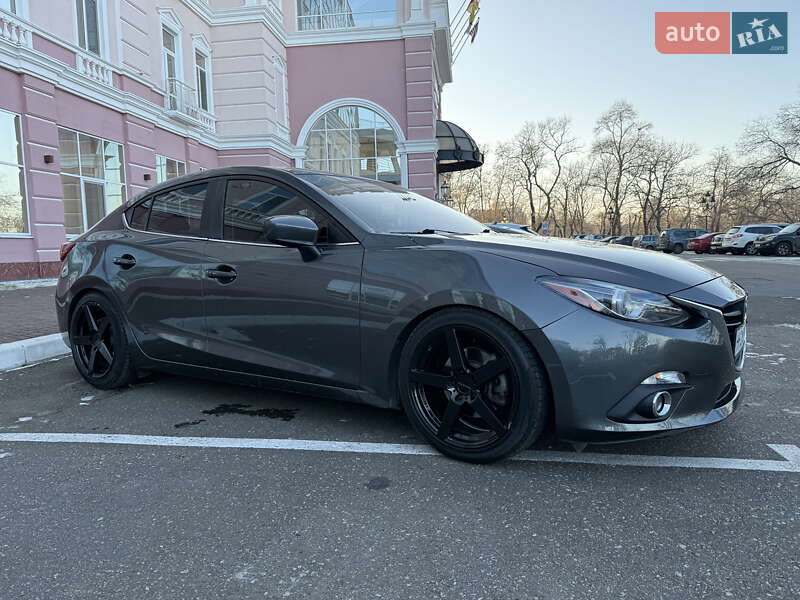 Седан Mazda 3 2014 в Одессе