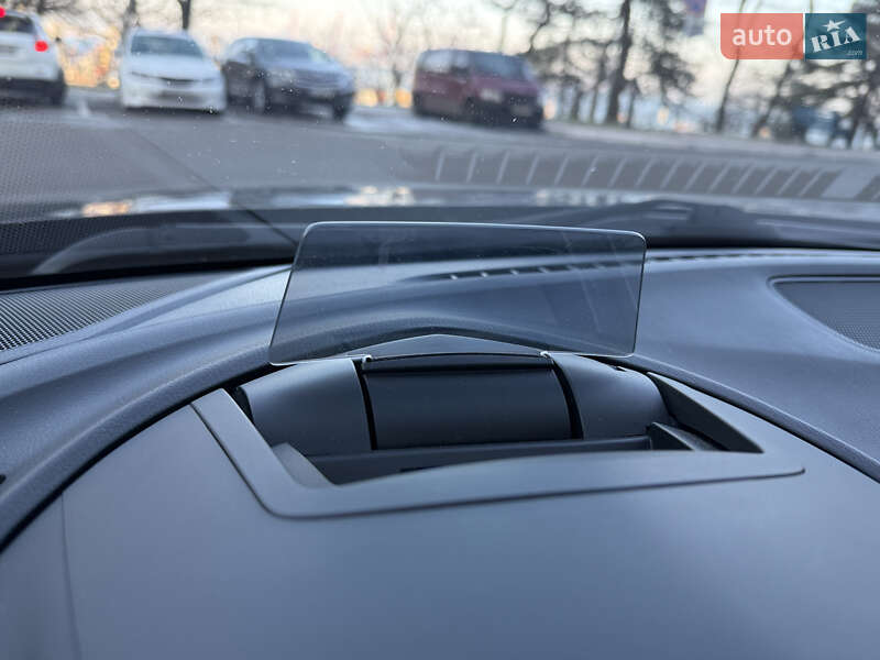 Седан Mazda 3 2014 в Одессе