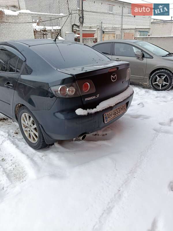 Седан Mazda 3 2008 в Дніпрі