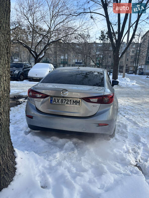 Седан Mazda 3 2013 в Харкові
