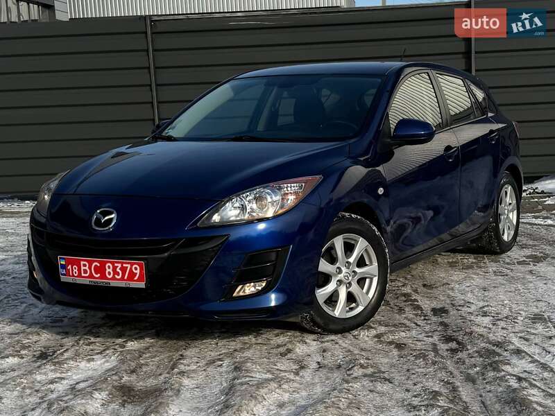 Хэтчбек Mazda 3 2010 в Черкассах