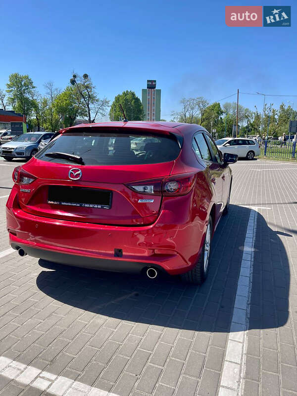 Хэтчбек Mazda 3 2016 в Львове