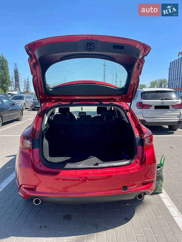 Хетчбек Mazda 3 2016 в Львові фото 5 Хетчбек Mazda 3 2016 в Львові