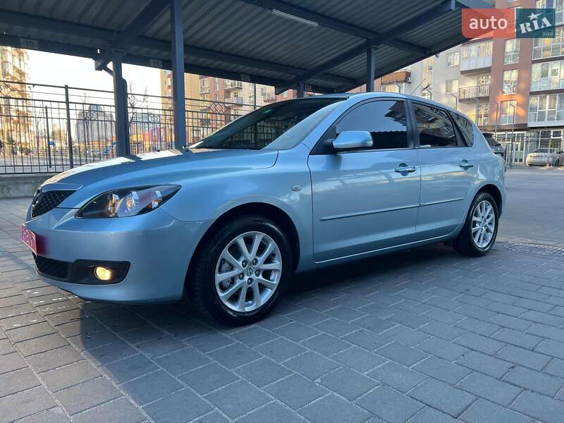 Хэтчбек Mazda 3 2008 в Житомире