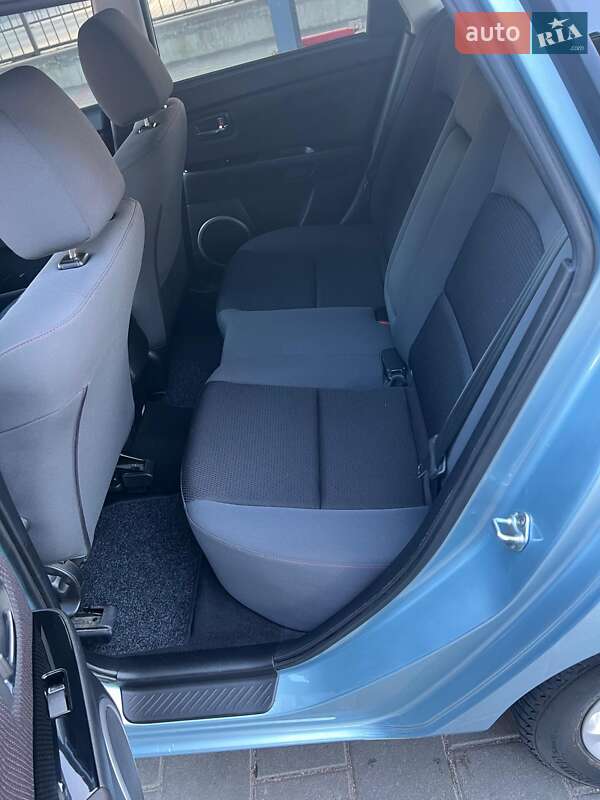 Хэтчбек Mazda 3 2008 в Житомире