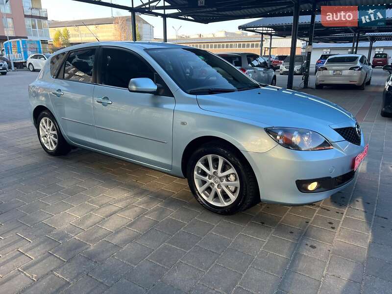 Хэтчбек Mazda 3 2008 в Житомире