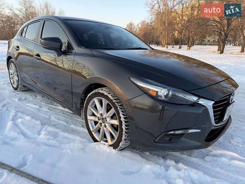 Хэтчбек Mazda 3 2017 в Днепре фото 2 Хэтчбек Mazda 3 2017 в Днепре