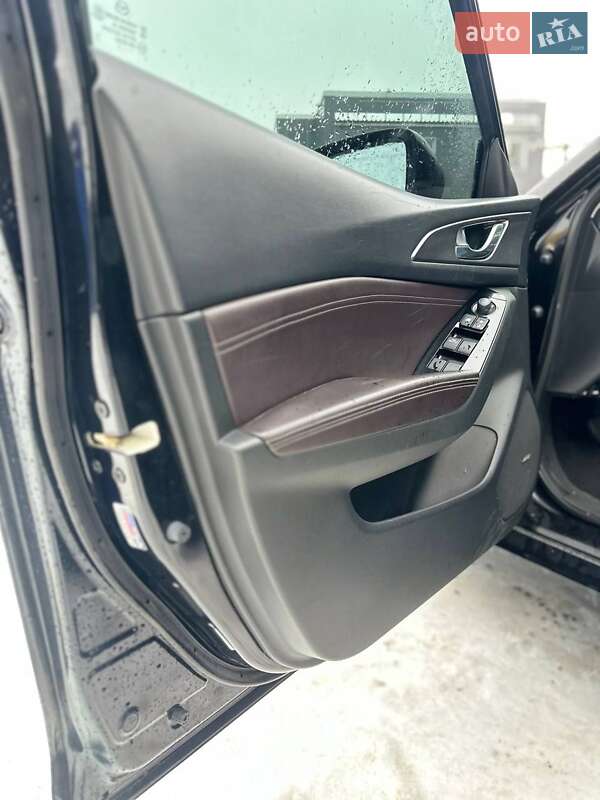 Хэтчбек Mazda 3 2017 в Крюковщине фото 12 Хэтчбек Mazda 3 2017 в Крюковщине