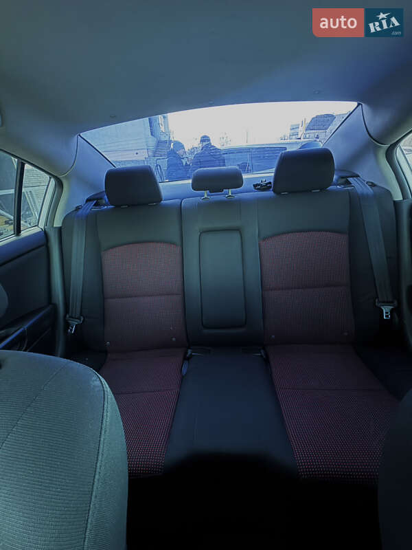 Седан Mazda 3 2005 в Каменке фото 9 Седан Mazda 3 2005 в Каменке