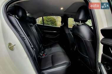Седан Mazda 3 2023 в Днепре