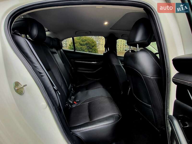 Седан Mazda 3 2023 в Дніпрі фото 7 Седан Mazda 3 2023 в Дніпрі