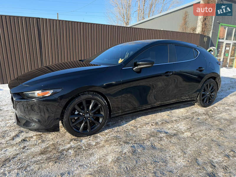 Хэтчбек Mazda 3 2019 в Киеве фото 3 Хэтчбек Mazda 3 2019 в Киеве