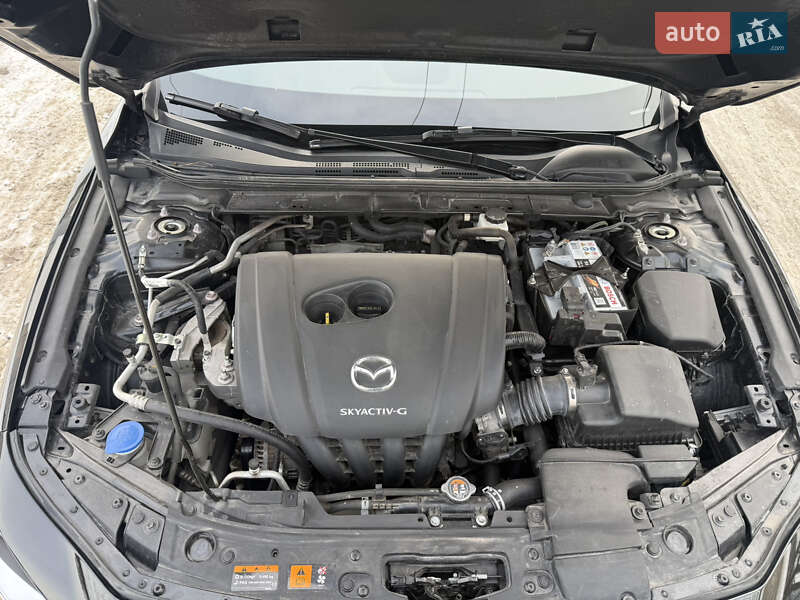 Седан Mazda 3 2022 в Запорожье