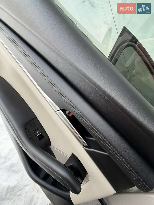 Седан Mazda 3 2024 в Коломые