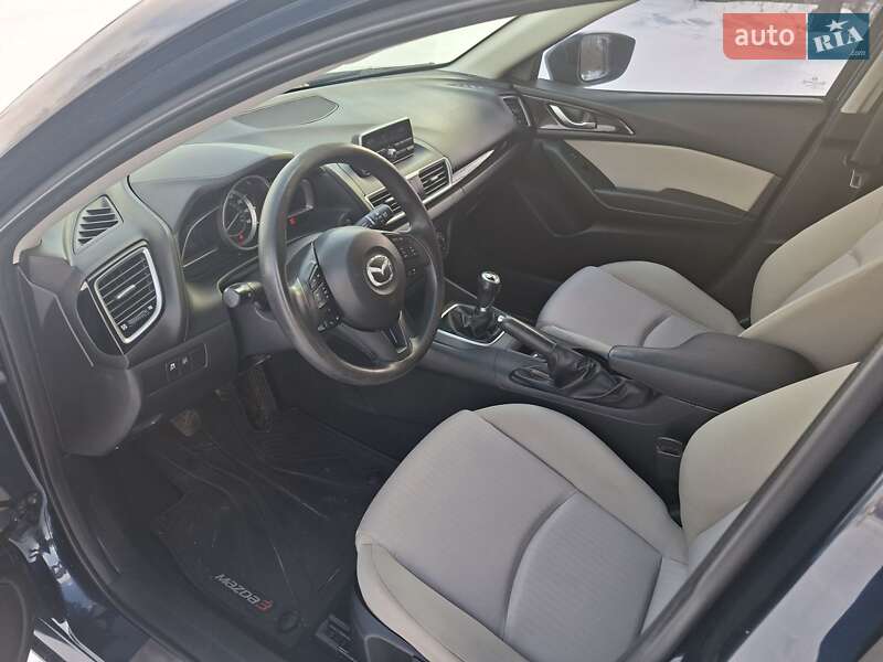 Хетчбек Mazda 3 2014 в Шостці