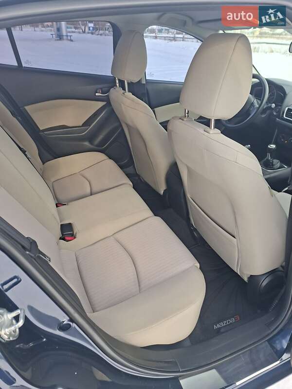 Хетчбек Mazda 3 2014 в Шостці