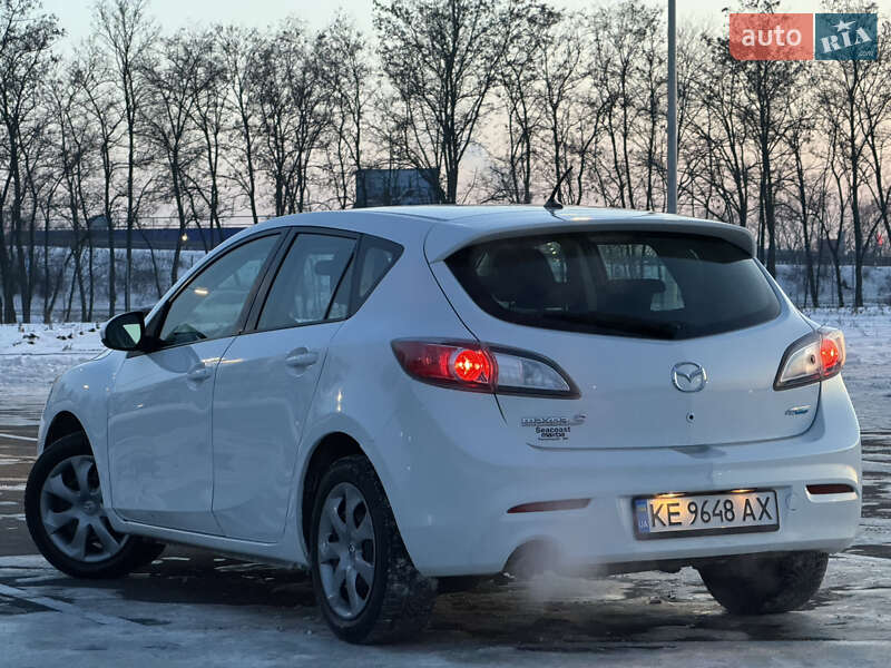Хетчбек Mazda 3 2013 в Дніпрі
