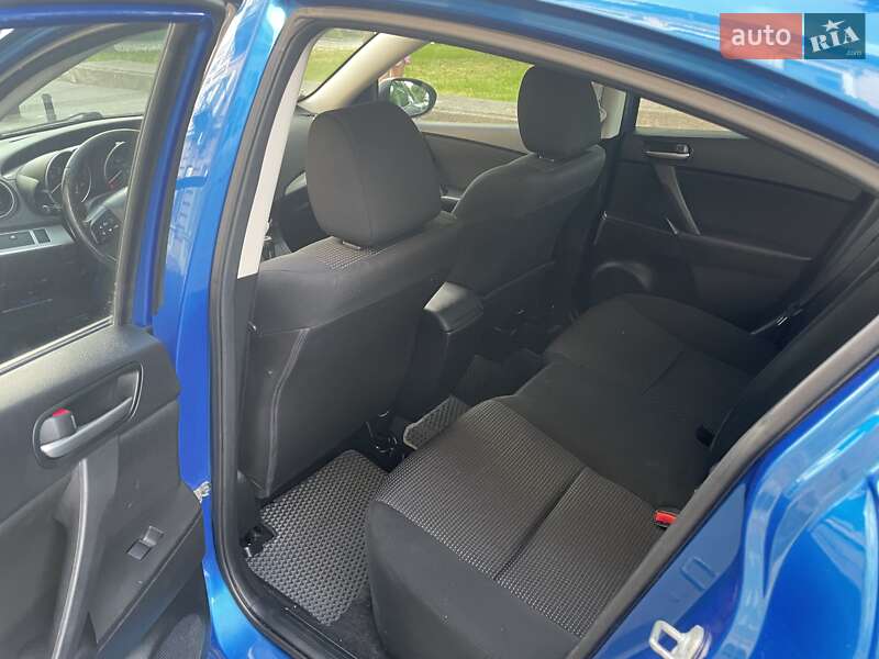 Седан Mazda 3 2012 в Одесі фото 7 Седан Mazda 3 2012 в Одесі