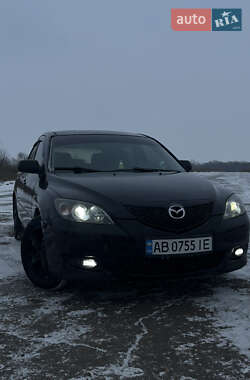 Хетчбек Mazda 3 2004 в Пирятині