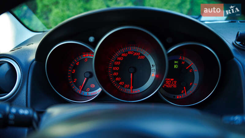 Хэтчбек Mazda 3 2005 в Львове